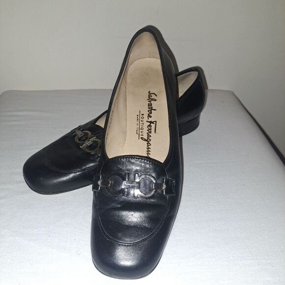 Salvatore Ferragamo Women's Black Loafers Size 5‎ - Picture 6 of 11